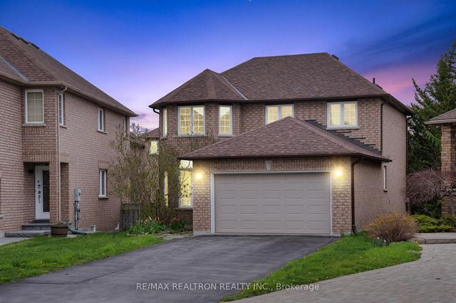 44 Wildflower Dr, House detached with 4 bedrooms, 4 bathrooms and 6 parking in Richmond Hill ON | Image 1