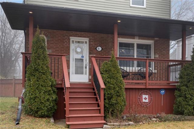 81 East 24th Street, House detached with 4 bedrooms, 2 bathrooms and 5 parking in Hamilton ON | Image 31