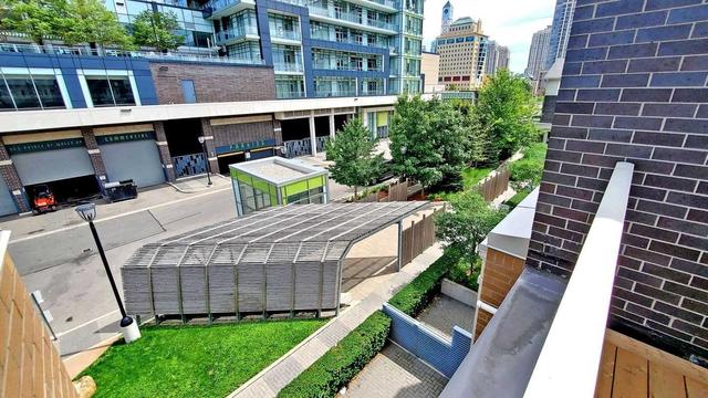 th24 - 370 Square One Dr, Townhouse with 3 bedrooms, 3 bathrooms and 2 parking in Mississauga ON | Image 24