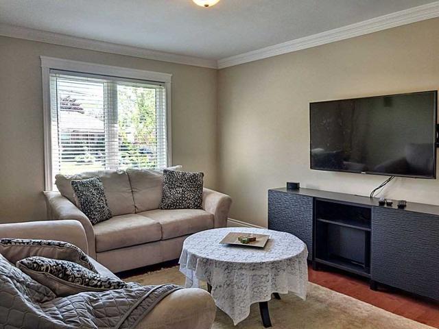 1542 Asgard Dr, House detached with 4 bedrooms, 4 bathrooms and 8 parking in Mississauga ON | Image 2