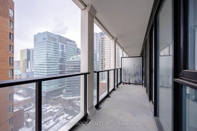 1712 - 20 Edward St, Condo with 2 bedrooms, 1 bathrooms and 0 parking in Toronto ON | Image 24