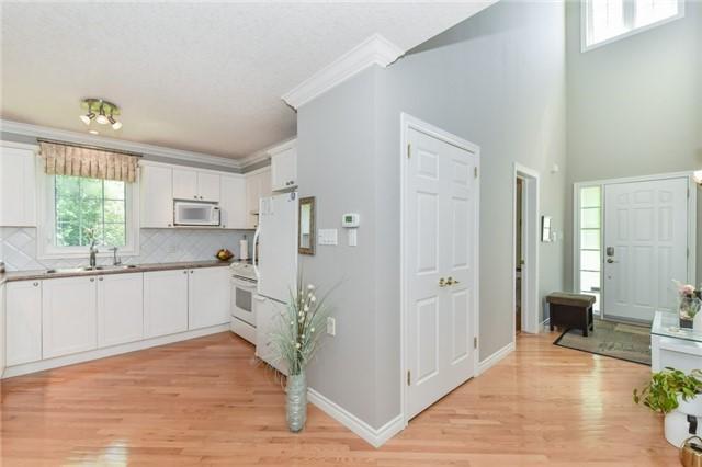 4H - 350 Doon Valley Dr, Condo with 2 bedrooms, 3 bathrooms and 2 parking in Kitchener ON | Image 3