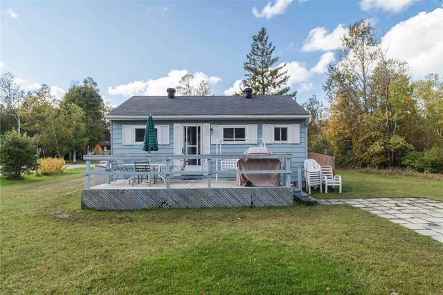 39 Clarence Ave, House detached with 2 bedrooms, 1 bathrooms and 5 parking in South Bruce Peninsula ON | Image 10