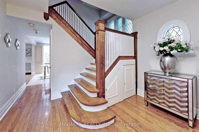 74 Dale Ave, House detached with 5 bedrooms, 5 bathrooms and 2 parking in Toronto ON | Image 23