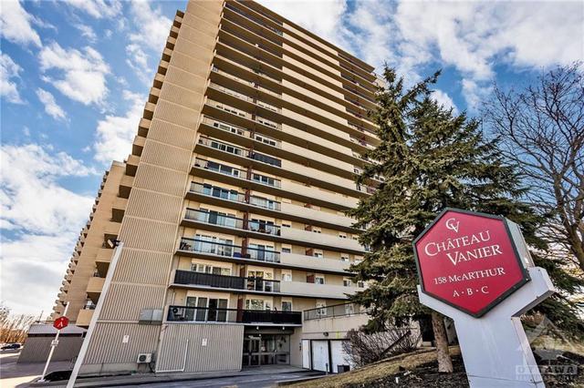 ph1 - 158 Mcarthur Avenue, Condo with 3 bedrooms, 2 bathrooms and 1 parking in Ottawa ON | Image 1