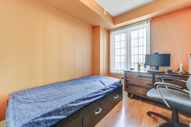 11 - 55 Cedarcroft Blvd N, Townhouse with 3 bedrooms, 2 bathrooms and 1 parking in Toronto ON | Image 8