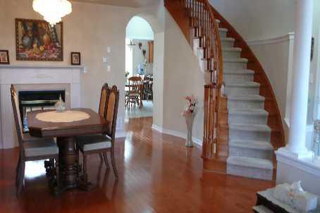 79 Moss Creek Blvd, House detached with 4 bedrooms, 5 bathrooms and 4 parking in Markham ON | Image 5