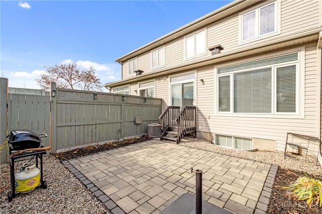 214 Cityview Crescent, Townhouse with 3 bedrooms, 3 bathrooms and 3 parking in Ottawa ON | Image 23