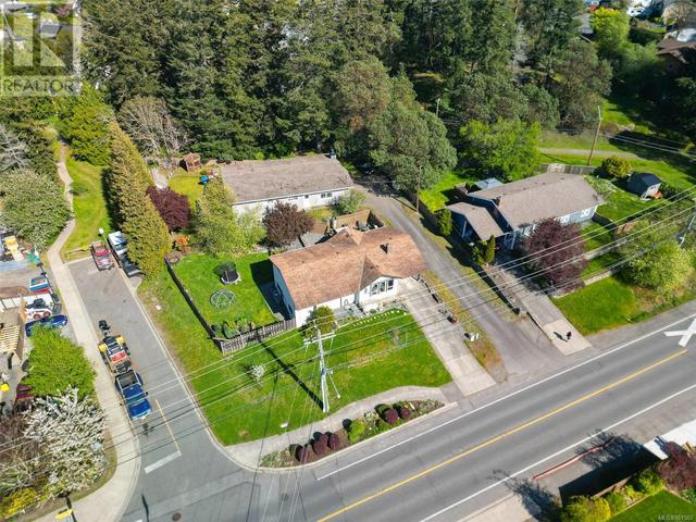 3351 Wishart Rd, House detached with 3 bedrooms, 2 bathrooms and 2 parking in Colwood BC | Image 28