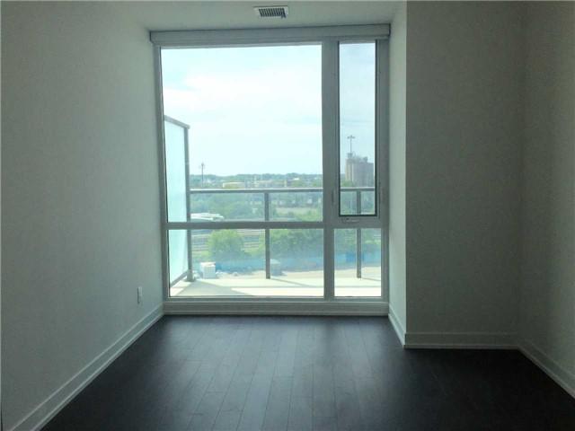 s704 - 455 Front St E, Condo with 1 bedrooms, 1 bathrooms and 1 parking in Toronto ON | Image 6