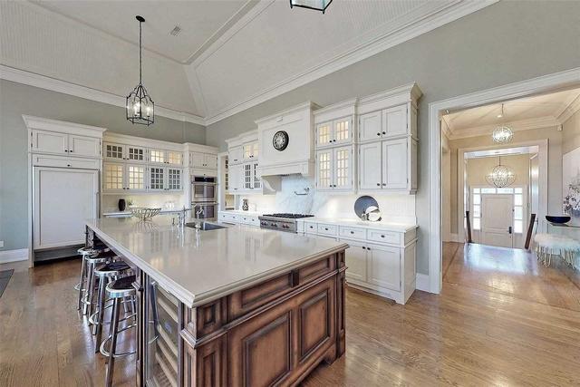 5 Danville Dr, House detached with 5 bedrooms, 6 bathrooms and 6 parking in Toronto ON | Image 7