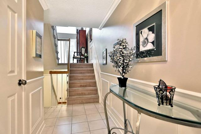 41 - 4230 Fieldgate Dr, Townhouse with 3 bedrooms, 3 bathrooms and 1 parking in Mississauga ON | Image 4