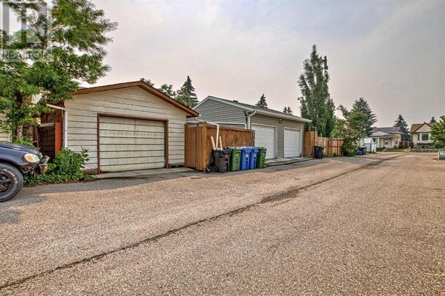 52 Riverbirch Road Se, House detached with 3 bedrooms, 2 bathrooms and 1 parking in Calgary AB | Image 37