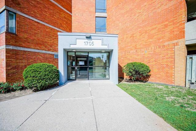 401 - 1705 Mccowan Rd, Condo with 2 bedrooms, 1 bathrooms and 1 parking in Toronto ON | Image 16