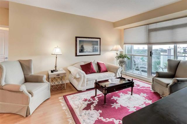 1405 - 1403 Royal York Rd, Condo with 2 bedrooms, 2 bathrooms and 1 parking in Toronto ON | Image 19