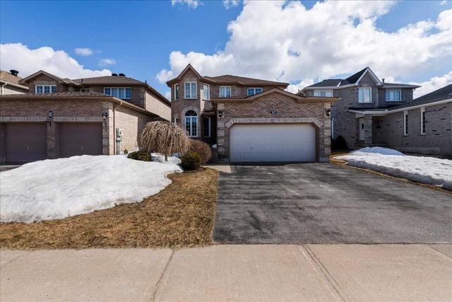 17 Huntington Dr, House detached with 4 bedrooms, 3 bathrooms and 4 parking in Barrie ON | Image 1