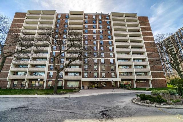 608 - 3120 Kirwin Ave, Condo with 3 bedrooms, 2 bathrooms and 1 parking in Mississauga ON | Card Image