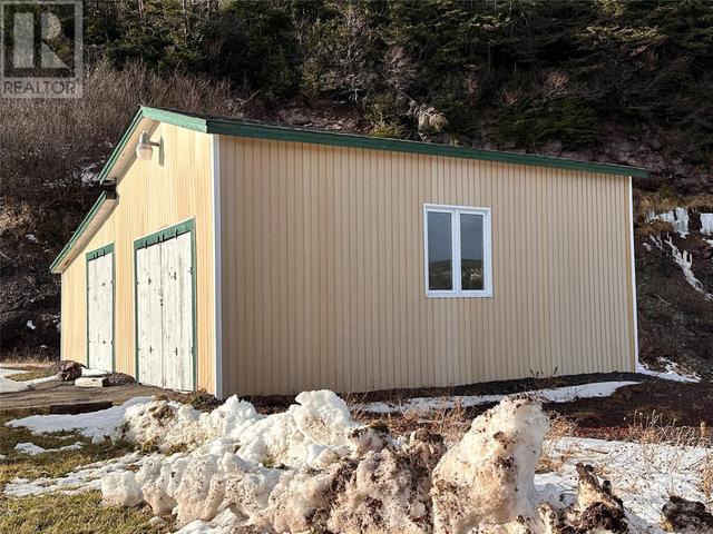 52 Dobers Road, House detached with 2 bedrooms, 1 bathrooms and null parking in Marystown NL | Image 5