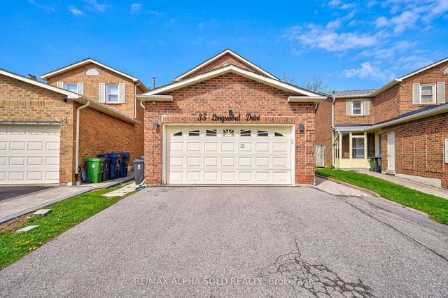 35 Longsword Dr, House detached with 4 bedrooms, 4 bathrooms and 4 parking in Toronto ON | Image 23