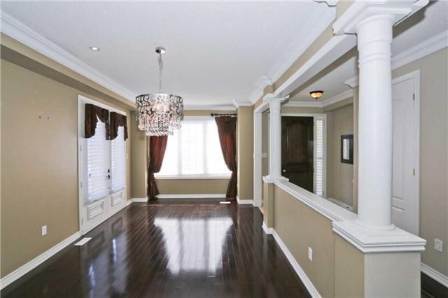 79 Selleck Dr, House detached with 4 bedrooms, 4 bathrooms and 4 parking in Richmond Hill ON | Image 3
