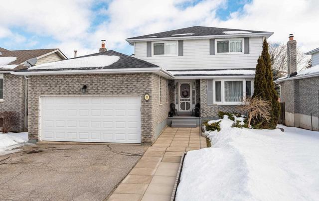 25 Camrose Dr, House detached with 3 bedrooms, 3 bathrooms and 6 parking in Georgina ON | Image 1
