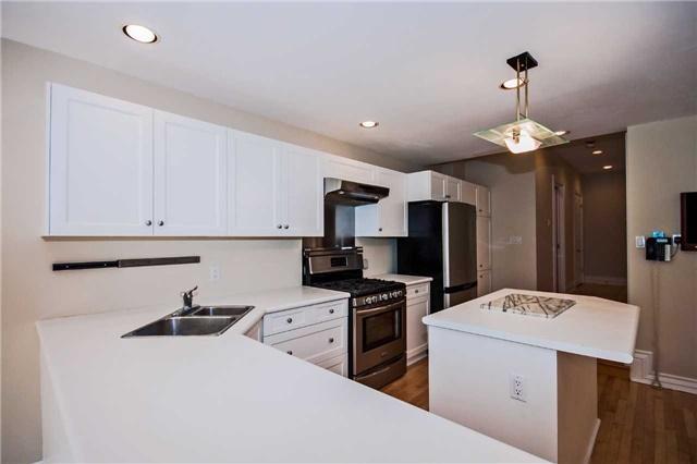 104 Melrose Ave, House detached with 4 bedrooms, 4 bathrooms and 2 parking in Toronto ON | Image 7