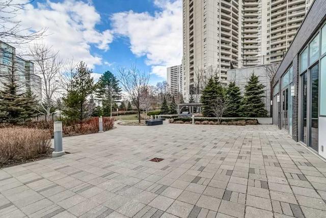 211 - 18 Graydon Hall Dr, Condo with 2 bedrooms, 2 bathrooms and 1 parking in Toronto ON | Image 31