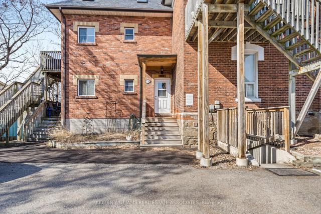 3 - 75 Mcintyre Cres, Condo with 2 bedrooms, 1 bathrooms and 2 parking in Halton Hills ON | Image 12