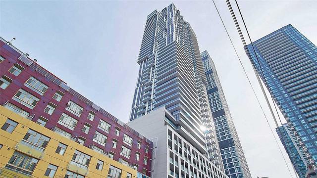 lph10 - 251 Jarvis St, Condo with 2 bedrooms, 2 bathrooms and 0 parking in Toronto ON | Image 1