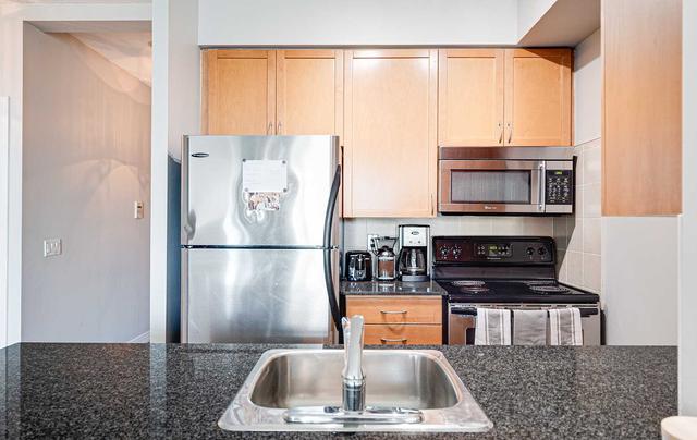 ph 201 - 35 Bales Ave, Condo with 1 bedrooms, 1 bathrooms and 1 parking in Toronto ON | Image 4