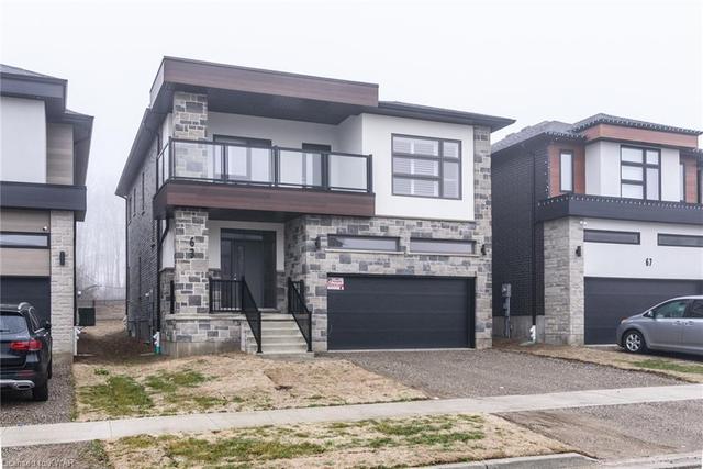 63 Monarch Woods Drive, House detached with 3 bedrooms, 3 bathrooms and null parking in Kitchener ON | Image 12