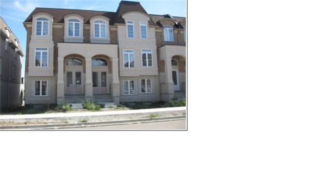 126 Preston Meadow Ave, House attached with 3 bedrooms, 4 bathrooms and 2 parking in Mississauga ON | Image 1