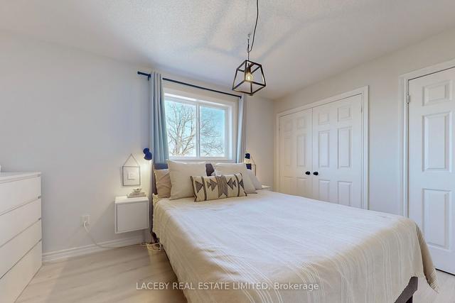 27 Lount St, House semidetached with 2 bedrooms, 2 bathrooms and 4 parking in Barrie ON | Image 7