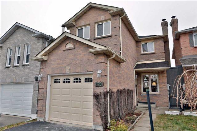 1286 Valerie Cres, House attached with 3 bedrooms, 3 bathrooms and 2 parking in Oakville ON | Image 1