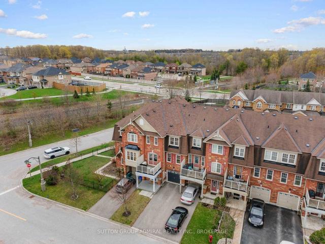 58 Muston Lane, House attached with 2 bedrooms, 2 bathrooms and 3 parking in Whitchurch Stouffville ON | Image 22