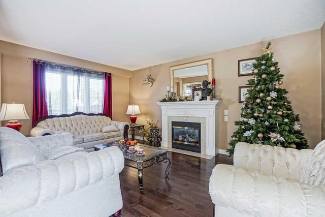 29 Brown Dr, House detached with 4 bedrooms, 3 bathrooms and 2 parking in St. Catharines ON | Image 5