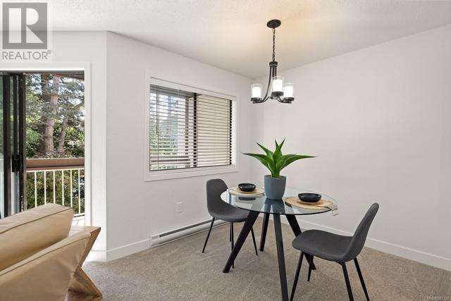 405 - 69 Gorge Rd W, Condo with 2 bedrooms, 2 bathrooms and 1 parking in Saanich BC | Image 5