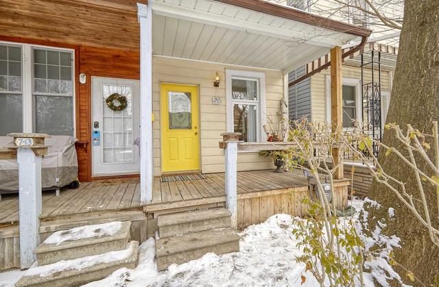 741 Manning Ave, House semidetached with 2 bedrooms, 1 bathrooms and 0 parking in Toronto ON | Image 12