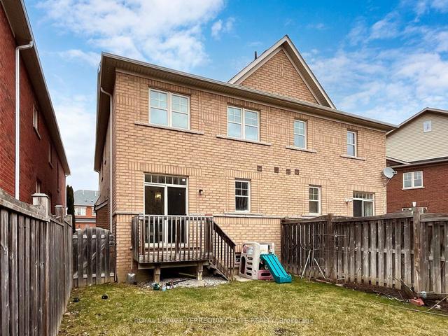 65 Princess Diana Dr, House semidetached with 3 bedrooms, 4 bathrooms and 3 parking in Markham ON | Image 33