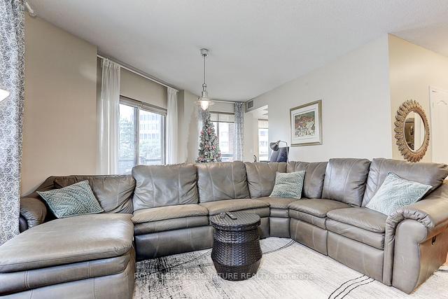 309 - 1 Lomond Dr, Condo with 2 bedrooms, 2 bathrooms and 1 parking in Toronto ON | Image 37