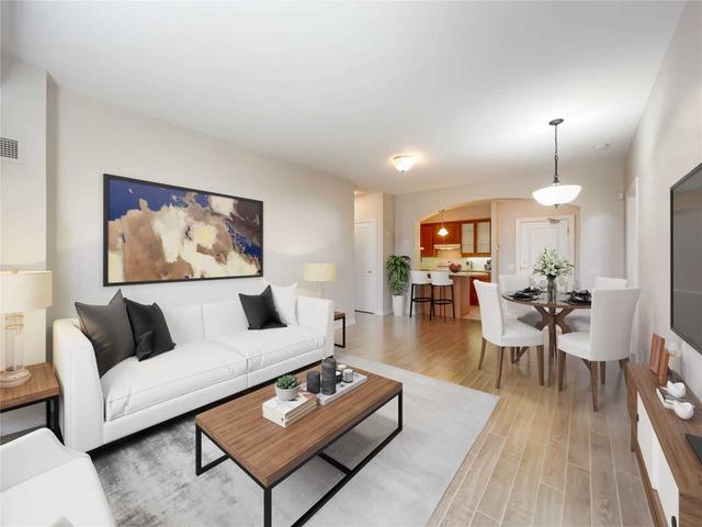 211 - 9519 Keele St, Condo with 2 bedrooms, 2 bathrooms and 1 parking in Vaughan ON | Image 8