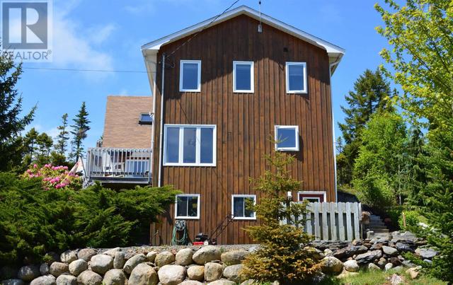 40 Whynacht Cove Road, House detached with 3 bedrooms, 2 bathrooms and null parking in Lunenburg MD NS | Image 4