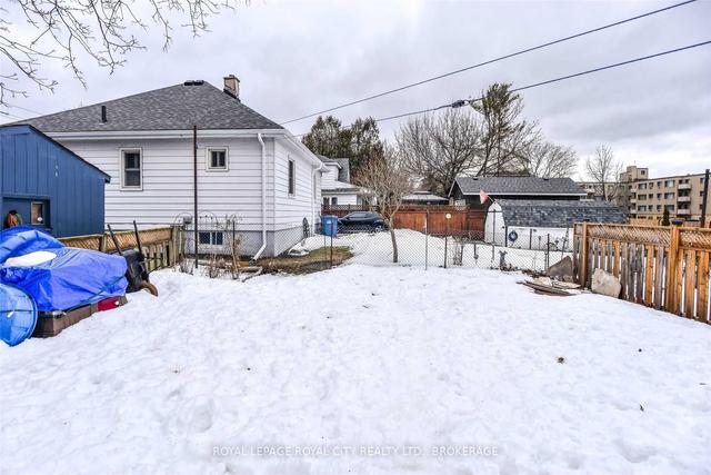 199 Suffolk St W, House detached with 4 bedrooms, 2 bathrooms and 2 parking in Guelph ON | Image 30
