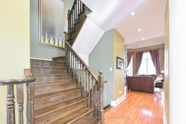 2258 Providence Rd, House detached with 3 bedrooms, 4 bathrooms and 6 parking in Oakville ON | Image 14