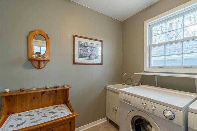 257 Pleasant Avenue N, House detached with 3 bedrooms, 2 bathrooms and 8 parking in Fort Erie ON | Image 16