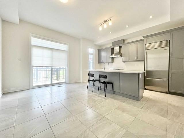 71 Yorkton Blvd, House attached with 3 bedrooms, 3 bathrooms and 4 parking in Markham ON | Image 20