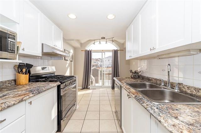 2081 Liska Street, Townhouse with 3 bedrooms, 3 bathrooms and 3 parking in Ottawa ON | Image 17