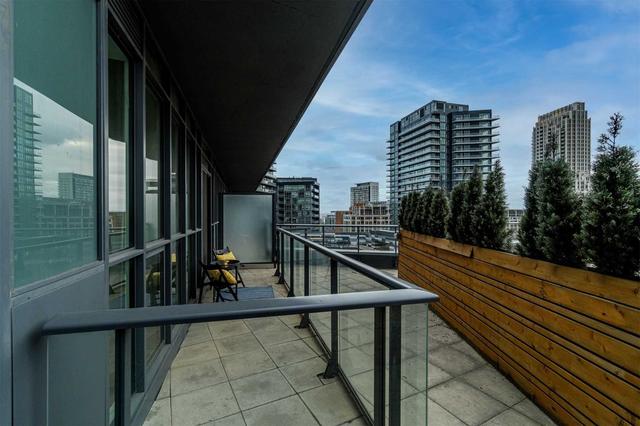 1013 - 169 Fort York Blvd, Condo with 1 bedrooms, 1 bathrooms and 1 parking in Toronto ON | Image 13