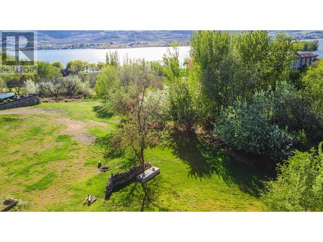 4004 39th Street, House detached with 2 bedrooms, 2 bathrooms and 3 parking in Okanagan Similkameen A BC | Image 64