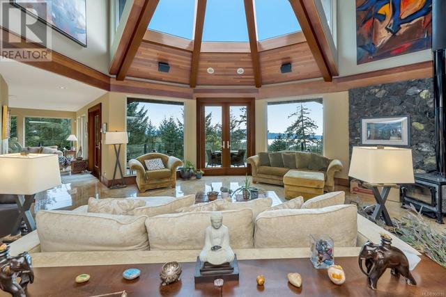 4948 Nagle Rd, House detached with 4 bedrooms, 7 bathrooms and 12 parking in Sooke BC | Image 17